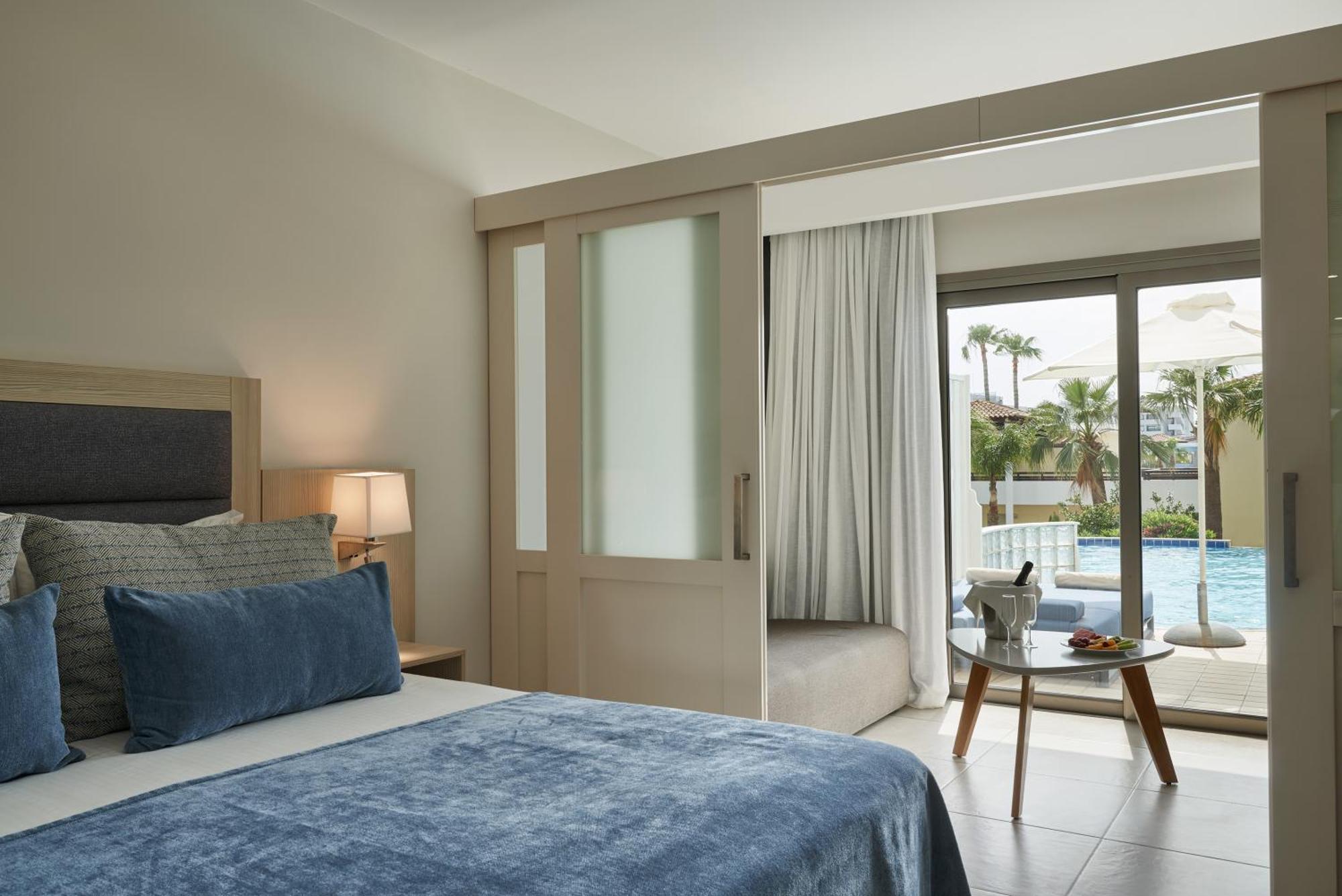 Atlantica Aeneas Resort Agia Napa Exterior foto